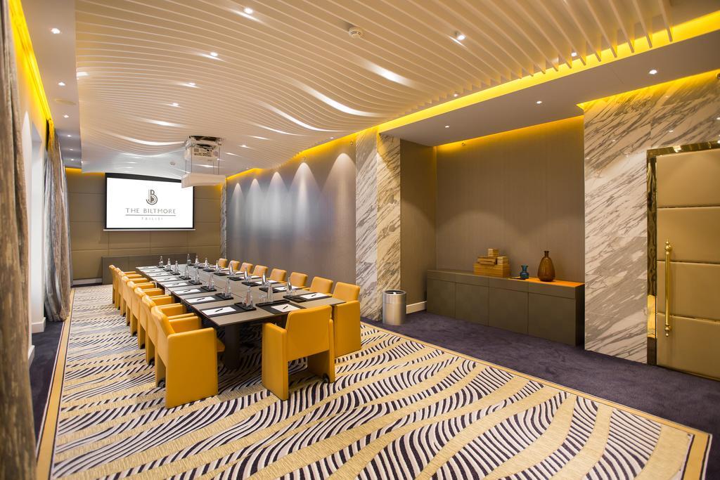 The Biltmore Tbilisi Hotel Kültér fotó The Residence Meeting Room
